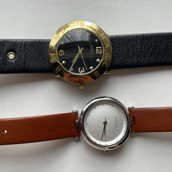 Bundle of 2 Leather Watches - Black & Gold March by Marc Jacobs & Brown Skagen - Picture 4 of 10